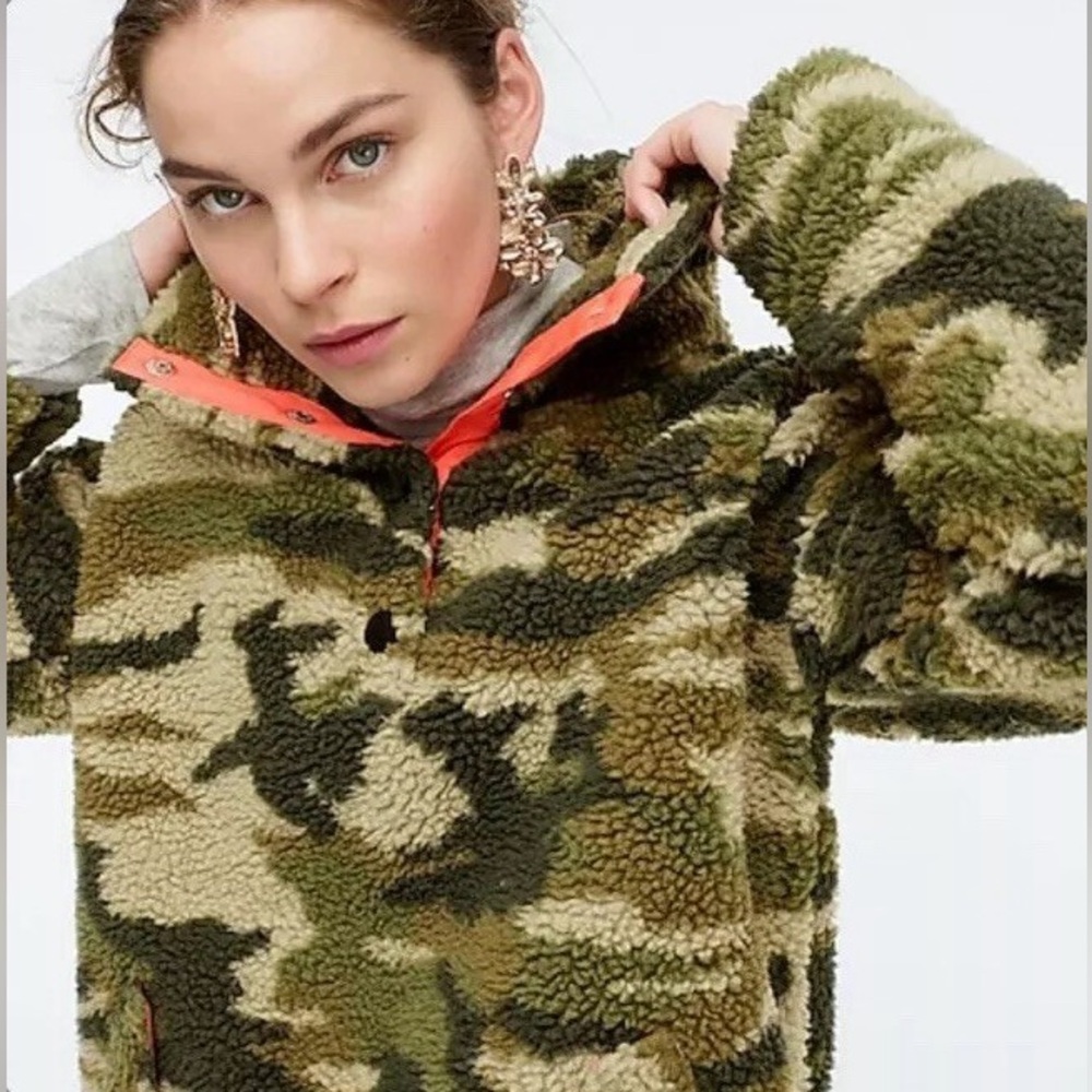 J. Crew - Camo Printed Sherpa Pullover Jacket - Women’s Large